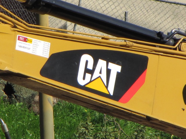 CAT_Tractor